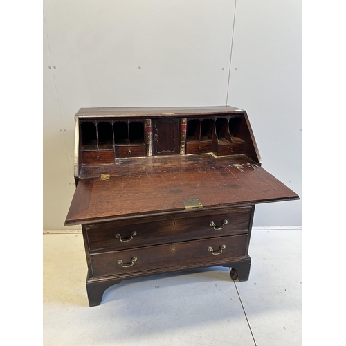 90 - A George III mahogany bureau, width 99cm, depth 53cm, height 109cm