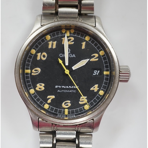 934 - A gentleman's stainless steel Omega Dynamic automatic wrist watch, with black dial and date aperture... 