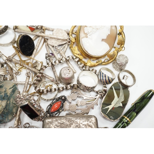 937 - A quantity of assorted mixed silver, jewellery and other items including a sterling and enamel drop ... 