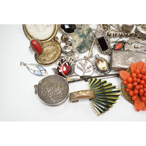 937 - A quantity of assorted mixed silver, jewellery and other items including a sterling and enamel drop ... 