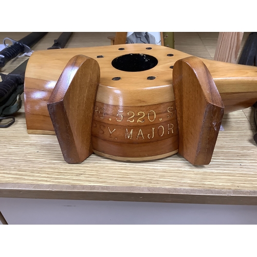 283 - A WWII wooden propeller clock case, reputedly from a Spitfire related photo frame housing a black an... 