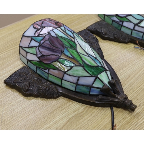 301 - A pair of leaded glass Tiffany style wall lights, 34 x 34cm