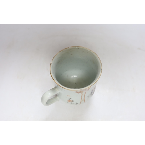 327 - An 18th century Chinese Export famille rose mug, 14cm