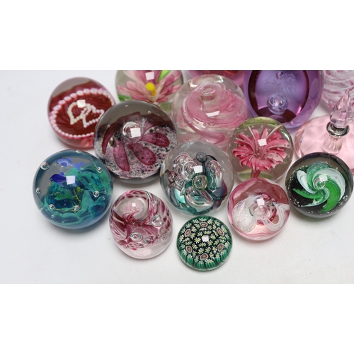 345 - A group of glass paperweights including Caithness