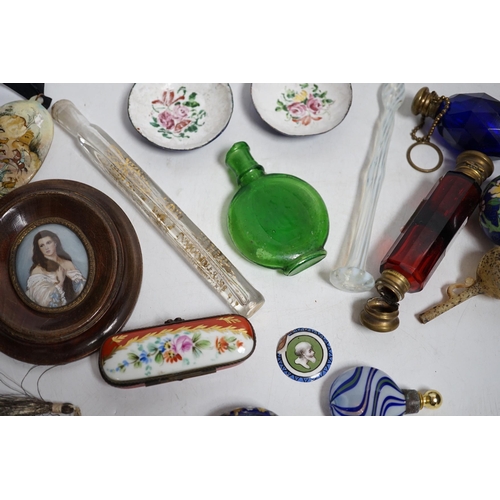 424 - A collection of scent bottles, a miniature antiquity vessel and a miniature of a lady