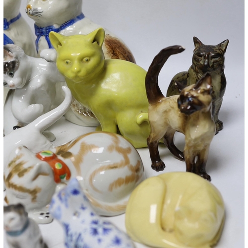 459 - An assortment of various cat ornaments including a Bing and Grundahl example and one Wien example, l... 