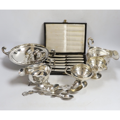 846 - A small collection of silver including a sauceboat, two handled shallow bowl, five teaspoons and a c... 