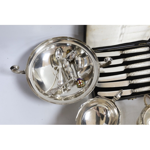 846 - A small collection of silver including a sauceboat, two handled shallow bowl, five teaspoons and a c... 