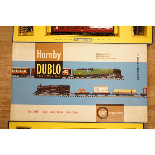 1260 - Two boxed Hornby Dublo 2-rail train sets; Set 2014 The Tallisman Passenger train set and Set 2033 ... 