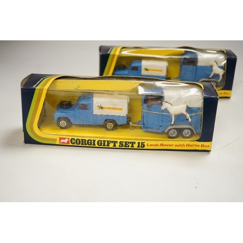 1255 - Two boxed Corgi Toys Gift Set 15; Land-Rover with Rices Beaufort Double Horse Box, both complete wi... 