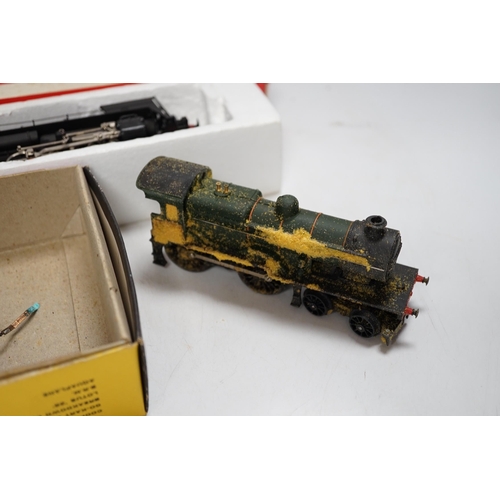 1285 - A quantity of 00 and HO gauge model, railway, including; a boxed Jouef SNCF 282, tender locomotive... 