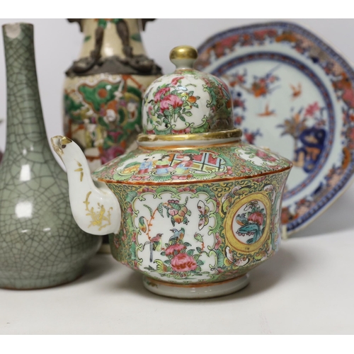 1441 - An 18th century Chinese export dish, sand de boeuf squat vase, crackle glaze bottle vase and a famil... 