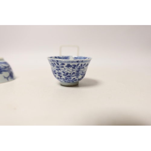 1487 - A Chinese Nanking Cargo blue and white saucer and tea bowl, and a Kangxi blue and white tea bowl, la... 