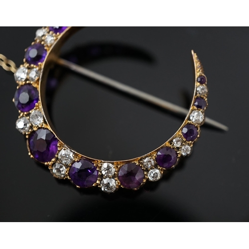 453 - A late Victorian gold, graduated amethyst and diamond cluster set crescent brooch, 33mm, with safety... 