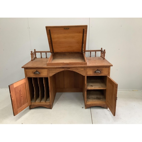 2080 - A late Victorian pitch pine kneehole desk, width 137cm, depth 67cm, height 93cm