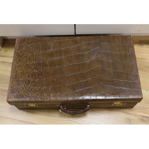 2276A - Vintage 1930s crocodile skin travelling case, 65cm wide