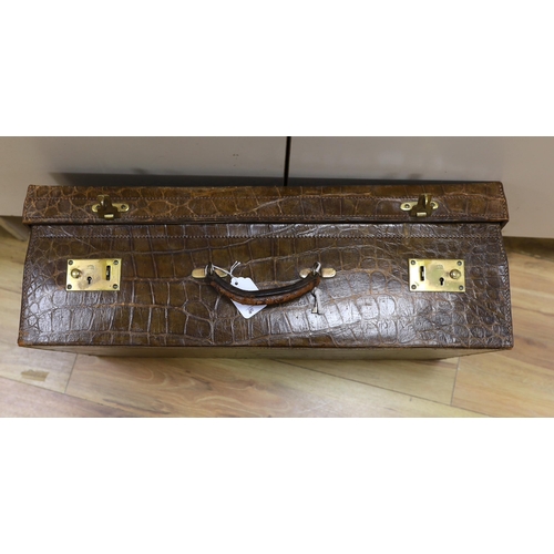 2276A - Vintage 1930s crocodile skin travelling case, 65cm wide