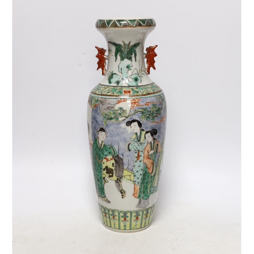 2327 - A late 19th / early 20th century Chinese Famille verte vase, 30cm