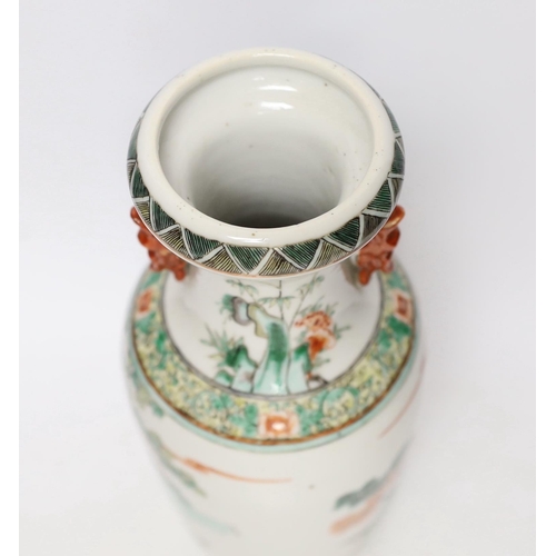 2327 - A late 19th / early 20th century Chinese Famille verte vase, 30cm