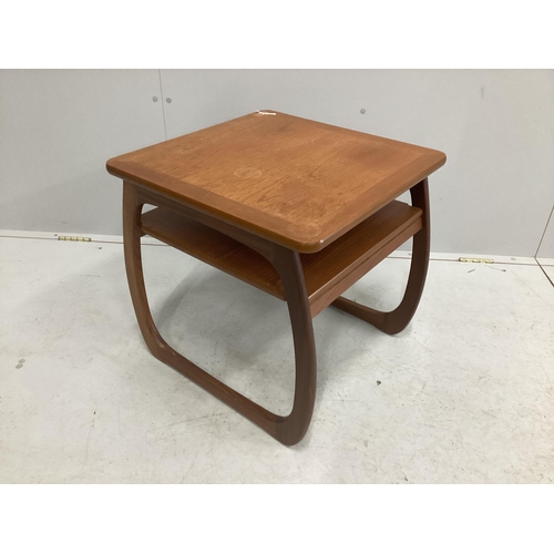 1026 - A mid century oak and melamine drop flap dining table, width 70cm, depth 68cm, height 73cm together ... 