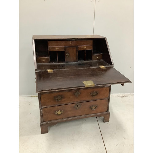 1087 - A small George III oak bureau, width 76cm, depth 48cm, height 95cm