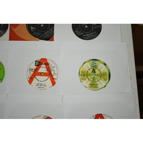 1291 - Twenty-two demo 7 singles, all Tamala Motown with printed demo labels by Stevie Wonder, Diana Ross,... 