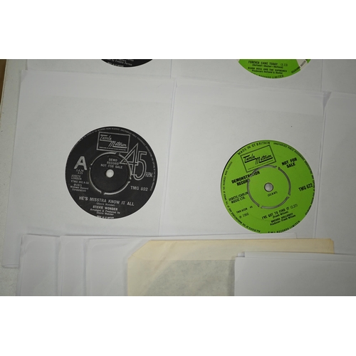 1291 - Twenty-two demo 7 singles, all Tamala Motown with printed demo labels by Stevie Wonder, Diana Ross,... 