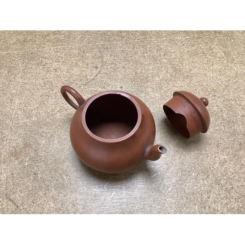 1407 - Six Chinese Yixing terracotta teapots, largest 11cm