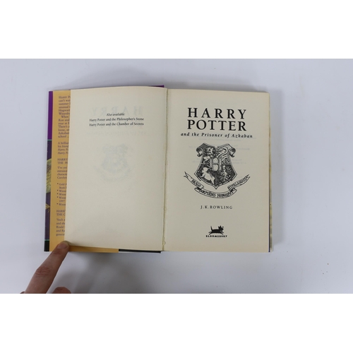 287 - ° ° Rowling, J.K - Harry Potter and the Prisoner of Azkaban, first edition, first impression, second... 