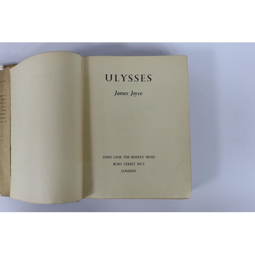 312 - ° ° Joyce, James - Ulysses, limited edition number 162 of 900 copies on Japon Vellum, 1st English ed... 