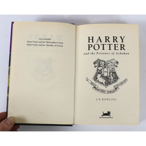 328 - ° ° Rowling, J.K - Harry Potter and the Prisoner of Azkaban, 1st edition, 2nd printing, with d/j, Bl... 