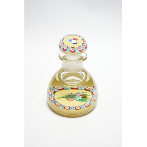 576 - A rare Paul Ysart small flower bouquet glass inkwell or bottle and stopper, Caithness period, scra... 