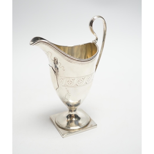 827 - A George III silver helmet cream jug, Robert Hennell, London, 1791, 14.5cm, 3.6oz.