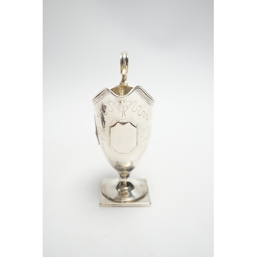 827 - A George III silver helmet cream jug, Robert Hennell, London, 1791, 14.5cm, 3.6oz.