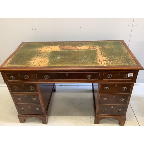 1078 - A late Victorian mahogany pedestal desk, width 121cm, depth 61cm, height 77cm together with a later ... 