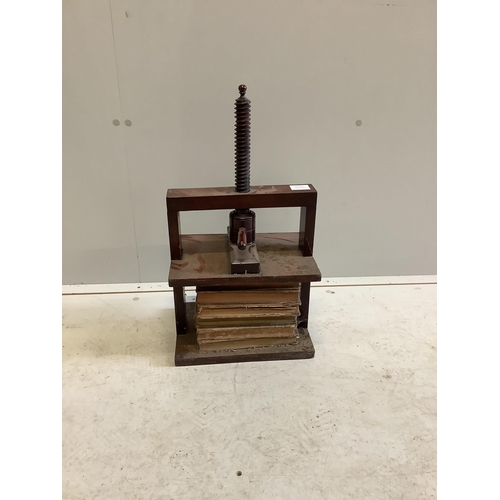 1104 - A Victorian mahogany table top book press, width 31cm, depth 22cm