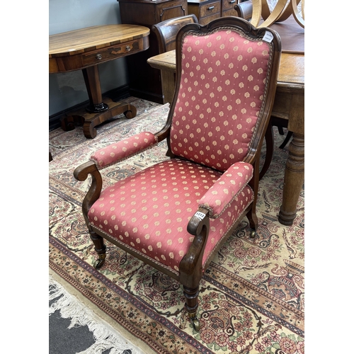 1180 - A Victorian mahogany framed armchair, width 61cm, depth 62cm, height 94cm