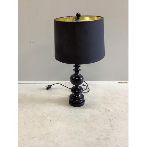 1186 - A contemporary table lamp, height including shade 72cm