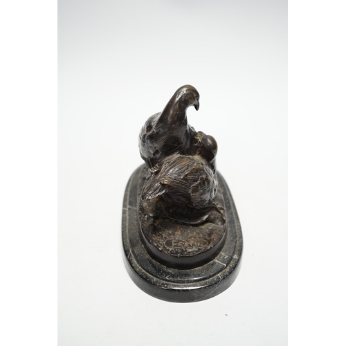 1257 - After Christopher Fratin (1801-1864) a bronze figure group of partridges, on marble base, 19cm wide... 