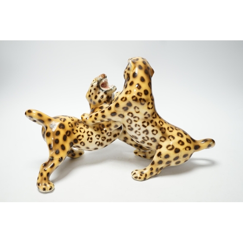 1267 - An Italian porcelain leopard figure group by Favaro Checchetto, 34cm