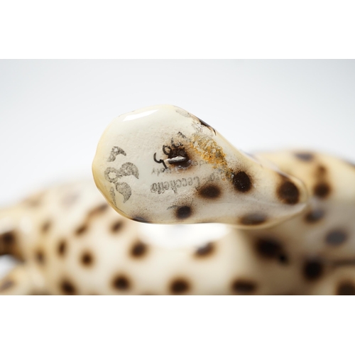 1267 - An Italian porcelain leopard figure group by Favaro Checchetto, 34cm