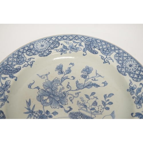 1292 - A Chinese blue and white dish, Yongzheng - Qianlong period, 35cm