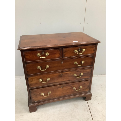 1091 - A small George III mahogany chest of five drawers, width 80cm, depth 45cm, height 81cm