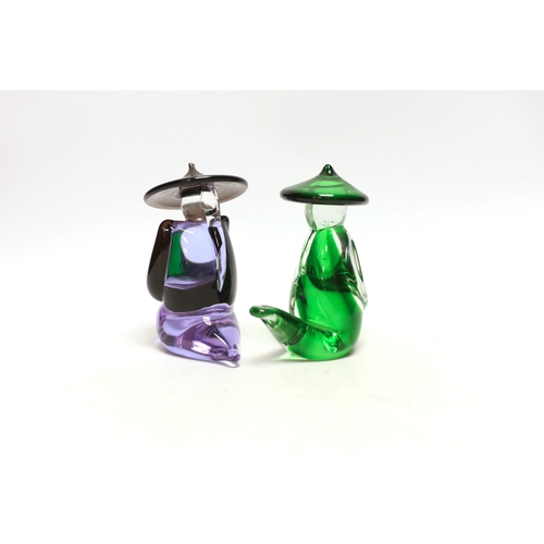 1258 - A pair of Murano Mandarin glass figures, 14cm high