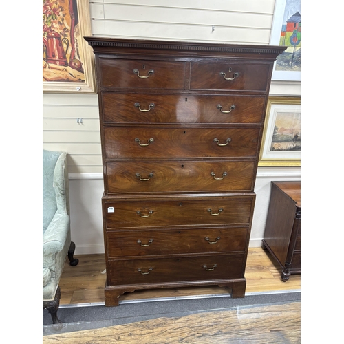 192 - A George III mahogany chest on chest, width 113cm, depth 59cm, height 187cm