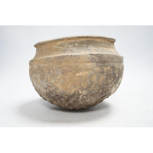 347 - A Chinese grey pottery bowl, probably Warring States, 19cm diameter