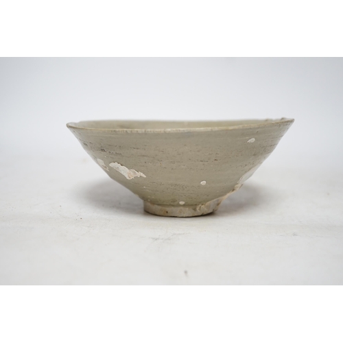 372 - A Chinese carved shipwreck bowl, Song dynasty, 17cm diameter