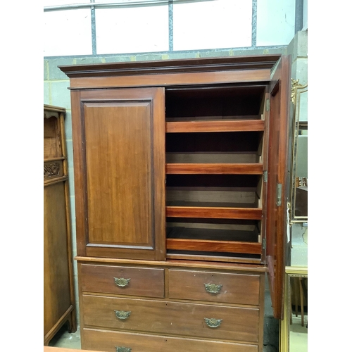 1097 - A late Victorian mahogany linen press, width 127cm, depth 55cm, height 203cm