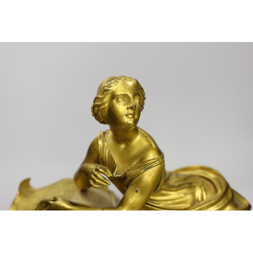 1396 - A late 19th century French ormolu and serpentine figural mantel clock, no key or pendulum, one foot ... 