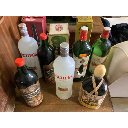 112 - Twenty six bottles of spirits and liqueurs